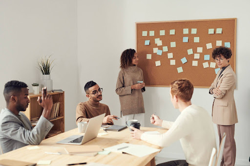 How to Manage Tasks Effectively in a Team: A Practical Guide